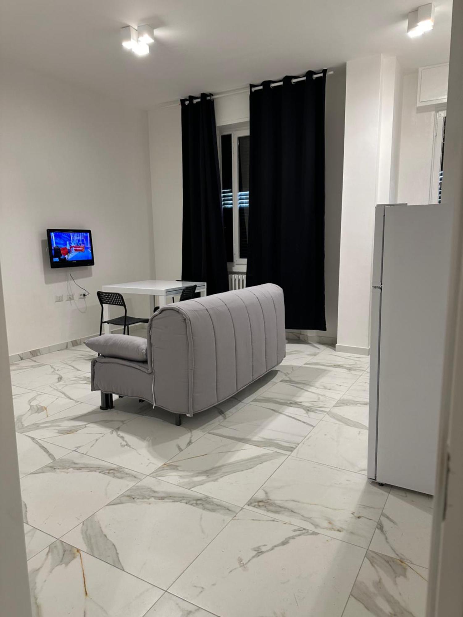 Jcube Apartments Bocconi Milano Exteriör bild