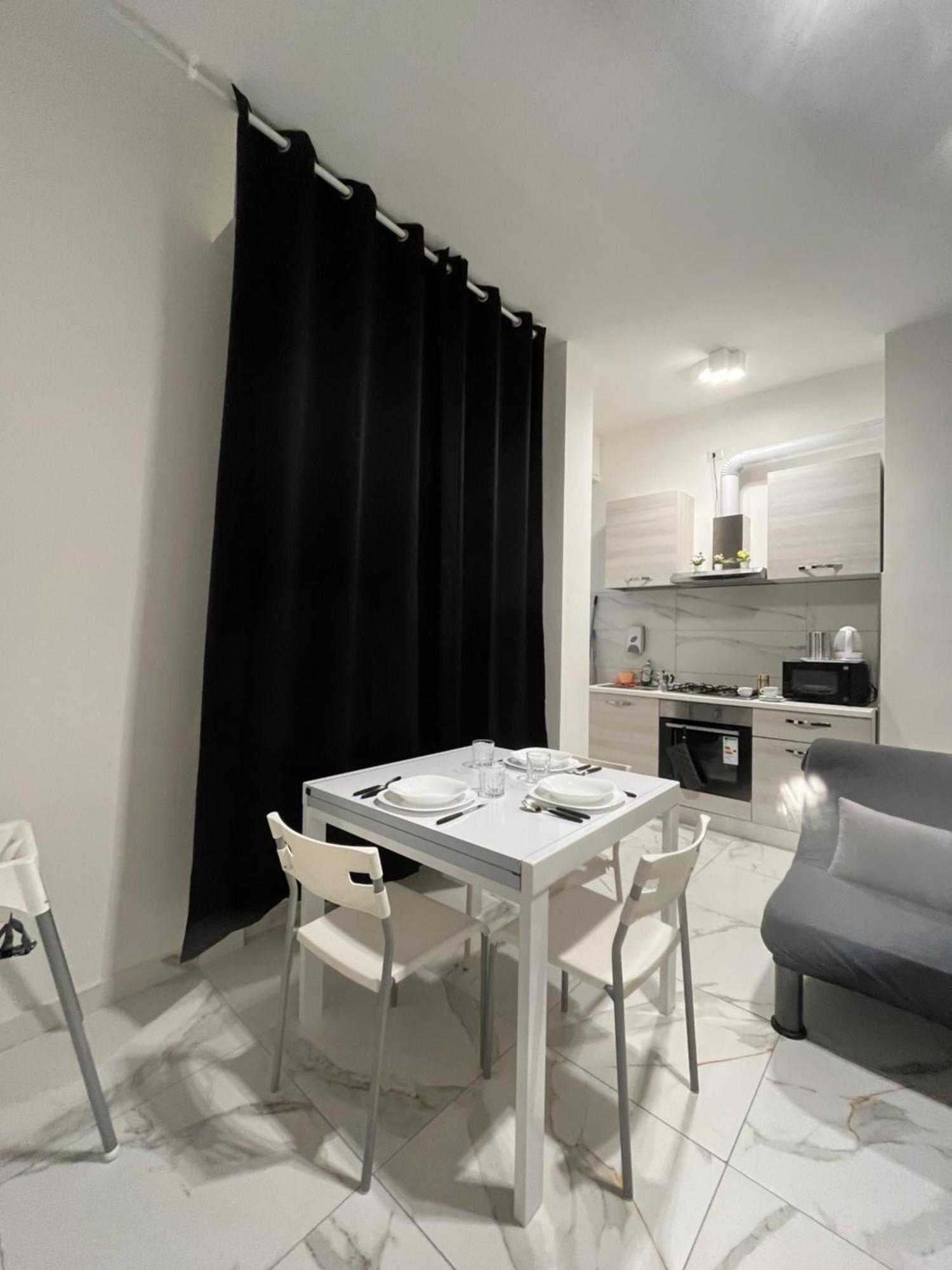 Jcube Apartments Bocconi Milano Exteriör bild