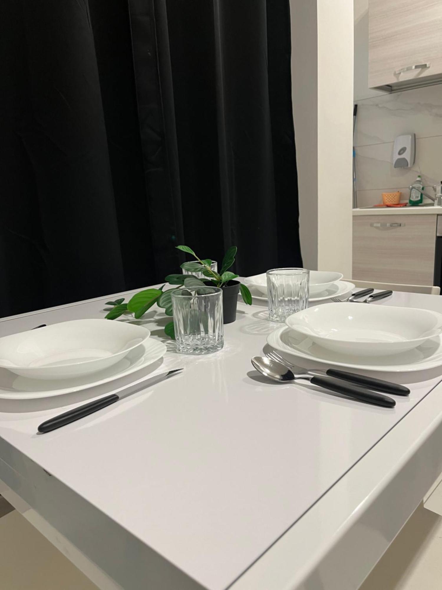 Jcube Apartments Bocconi Milano Exteriör bild