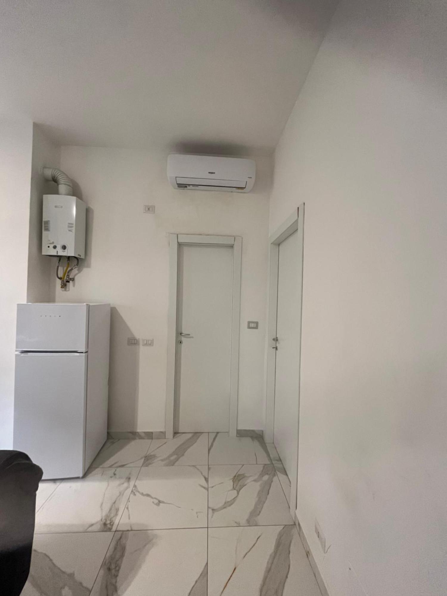 Jcube Apartments Bocconi Milano Exteriör bild